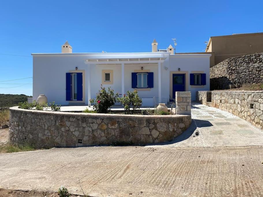 Вілла Tsipouras House Kythira Town Екстер'єр фото